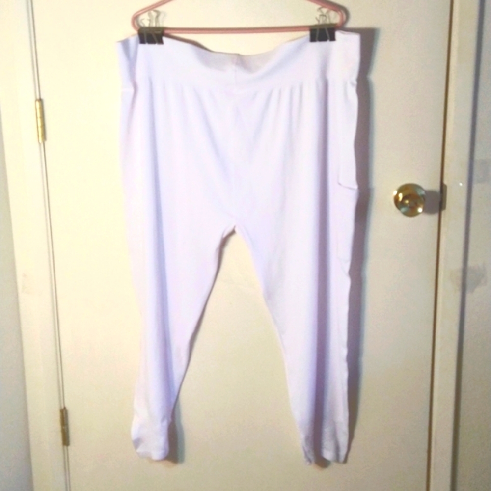 CRUSH WOMEN'S PLUS SIZE 5X WHITE KNIT PANTS STRETCH COMFORT DAILY WEAR CROPPED